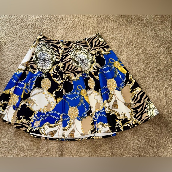 Paisley Flare Skirt - Picture 4 of 6